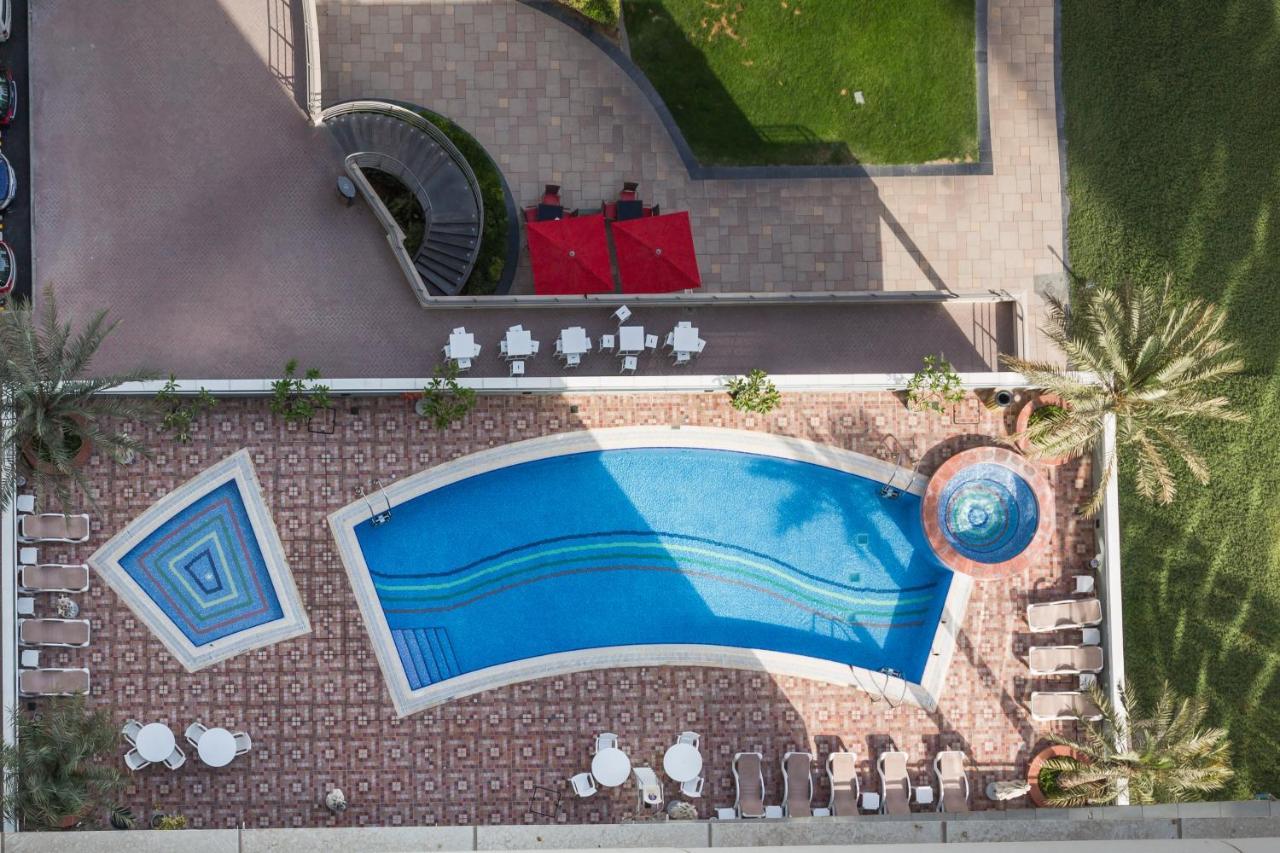 Higuests - Cozy Studio With Panoramic Views On The Lake Apartment Dubai Exterior photo