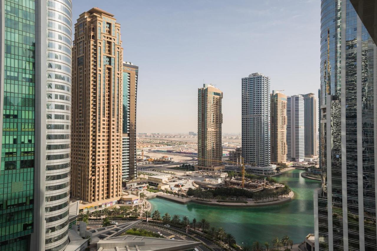 Higuests - Cozy Studio With Panoramic Views On The Lake Apartment Dubai Exterior photo